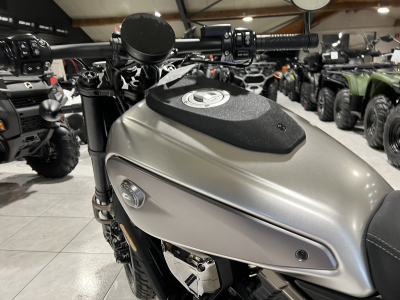 QJ Motor SRV 600 V