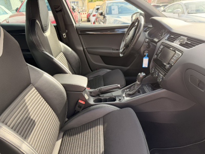 Skoda Octavia RS 184 DSG