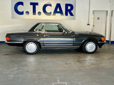 Mercedes-Benz SL 560 CABRIOLET