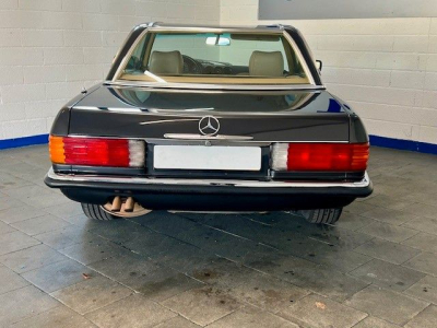 Mercedes-Benz SL 560 CABRIOLET