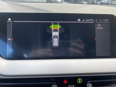 BMW 118 118i A 136cv 2xPDC Apple Carplay LED
