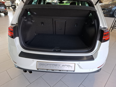 Volkswagen Golf VII GTD FACELIFT SPORT PACKET CUIR BI-XENON NAVI