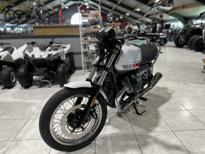 Moto Guzzi V 7 SPECIAL