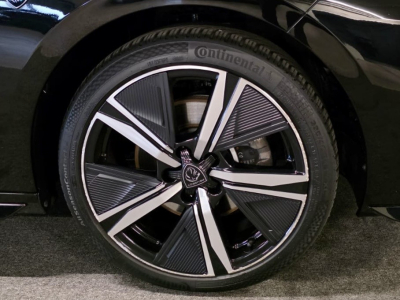 Peugeot 308 1.5 BLUEHDI 130 GT AUTO CUIR NAVI