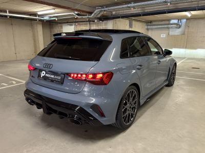 Audi RS3 Sportback 2.5 TFSI quattro/PERF/CARBONE/Pano/ /19/HUD/CAM/SONO/MATRIX