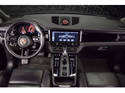 Porsche Macan III S