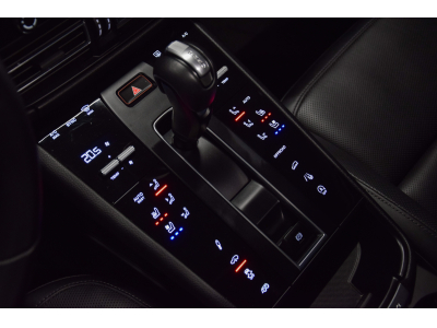 Porsche Macan III S