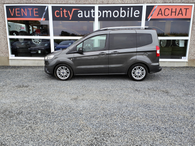 Ford Tourneo Connect 1.5 TDCI GPS CARPLAY CAMERA SIEGES CHAUFFANTS