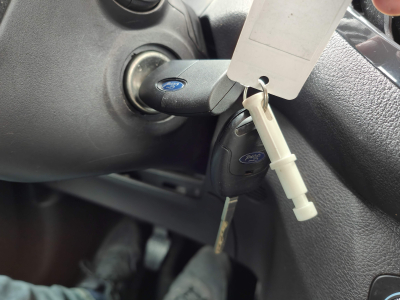 Ford Tourneo Connect 1.5 TDCI GPS CARPLAY CAMERA SIEGES CHAUFFANTS