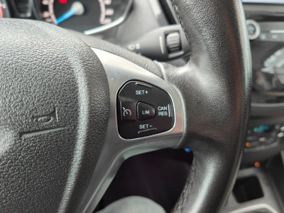 Ford Tourneo Connect 1.5 TDCI GPS CARPLAY CAMERA SIEGES CHAUFFANTS