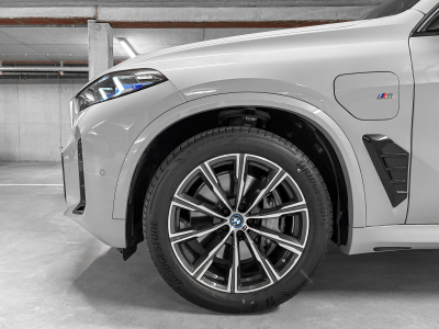 BMW X5 X5 50 e xDrive M/ACC/PANO/AHK/HYBRIDE/SUSPENSION/360°/LED LASER