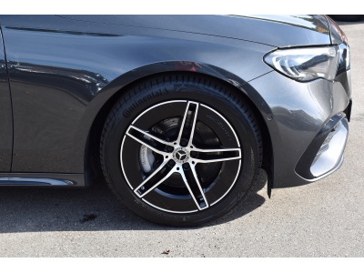 Mercedes-Benz E 220 CDI Break 4Matic AMG Line 9G-Tronic
