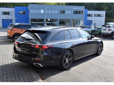 Mercedes-Benz E 220 CDI Break 4Matic AMG Line 9G-Tronic