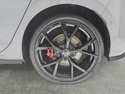 Volkswagen Golf GTI 2.0 TSi DSG 265 GTI