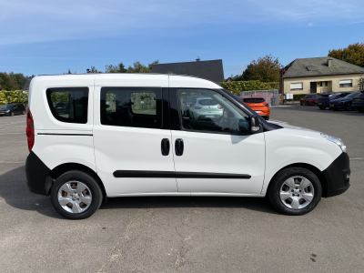 Opel Combo Combo 1.3 cdti 95 Clim 2 portes latérales