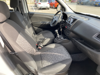 Opel Combo Combo 1.3 cdti 95 Clim 2 portes latérales