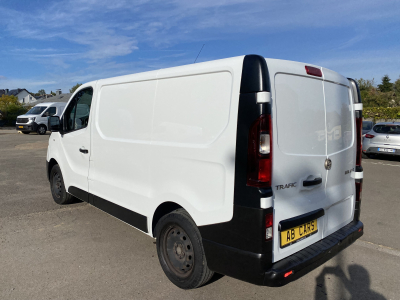 Renault Trafic 1.6cdti 120cv L1H1 Euro6 Clim PDC