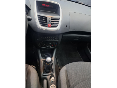 Peugeot 206+ 2mket