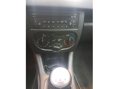 Peugeot 206+ 2mket