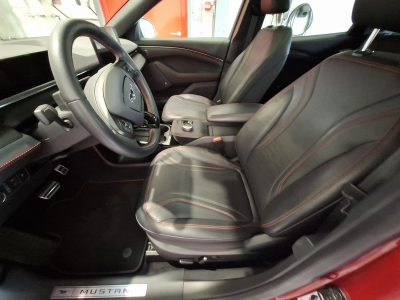 Ford Mustang Mach-E Extended Range 99kw/h 4WD