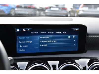 Mercedes-Benz A 180 CDI Progressive 8G-DCT