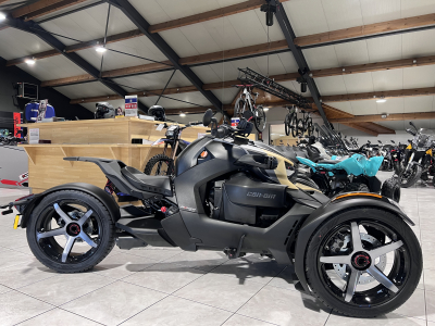 Can-Am Ryker 900 SPORT