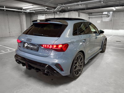 Audi RS3 Sportback 2.5 TFSI quattro/PERF/CARBONE/PANO/19/HUD/VOLL