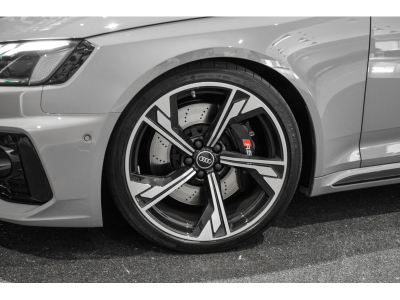 Audi RS4 AVANT 2.9 V6 QUATTRO