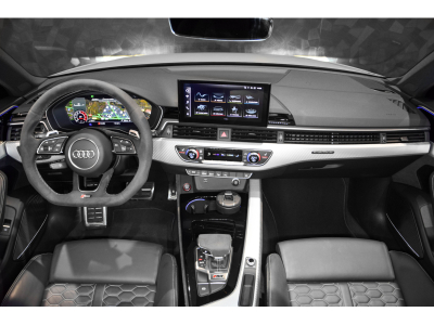 Audi RS4 AVANT 2.9 V6 QUATTRO