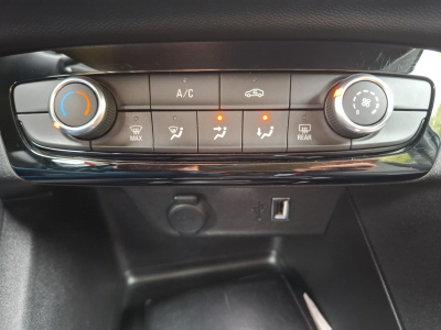 Opel Corsa 1.2 Sport 100