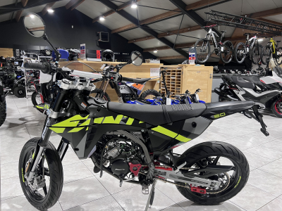Fantic Motard 50 PERFORMANCE 2T