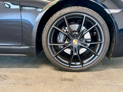 Porsche Cayman 718
