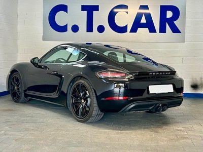 Porsche Cayman 718