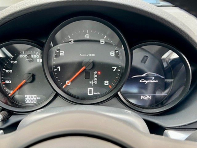 Porsche Cayman 718