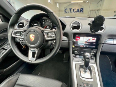 Porsche Cayman 718