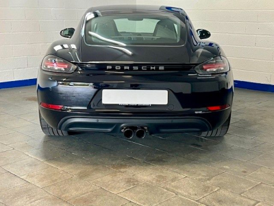 Porsche Cayman 718