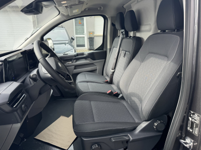 Ford Transit Custom 2.0 TDCi 170 L2H1 LIMITED 2xST/NAV/LED