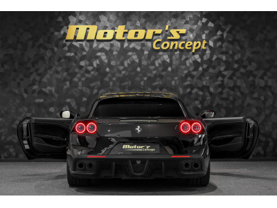Ferrari GTC4Lusso T V8 - NERO DAYTONA