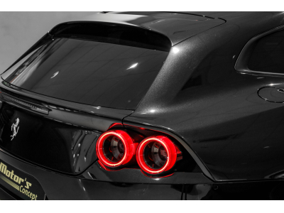 Ferrari GTC4Lusso T V8 - NERO DAYTONA