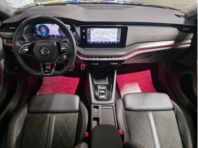 Skoda Octavia RS COMBI 2.0 TSI 245 DSG HEAD UP CANTON PANO CUIR NAVI