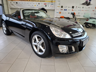 Opel GT 2.0 TURBO original 4000km 1 HAND