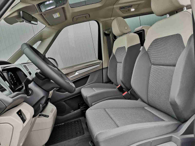 Volkswagen T7 Multivan 2.0 TDI 150 DSG Sport
