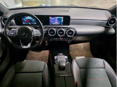 Mercedes-Benz CLA 180 D AMG LINE NEW MODEL CUIR NAVI