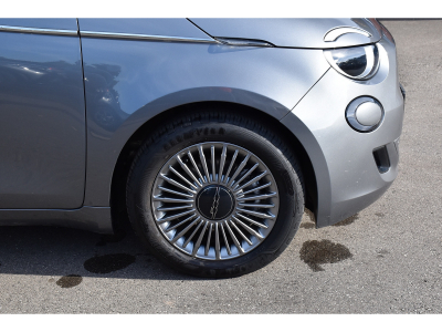 Fiat 500e 42 kWh