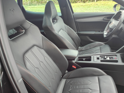 Cupra Formentor 2.0l 4DRIVE GPS CAMERA TOIT PANO CUIR SIEGES CHAUFANTS