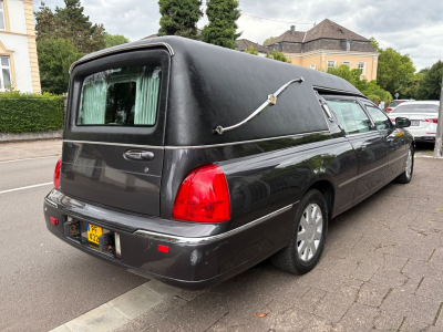 Lincoln Town Car Town Car / Leichenwagen / 1.Hand /