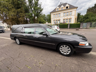 Lincoln Town Car Town Car / Leichenwagen / 1.Hand /