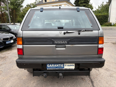 Nissan Terrano Terrano 2.4 Prestige/ H KENNZEICHEN /