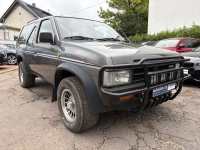 Nissan Terrano Terrano 2.4 Prestige/ H KENNZEICHEN /