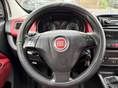 Fiat Doblo Doblo Doblò Emotion/4xTürer/5xSitzer